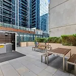 Exclusive Stays - Southbank Podium