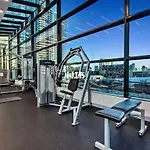Quiet Cbd 3B2B Apartment + Free Parking