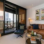 Fantastic Views At Luxury Prima Pearl Tower