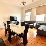Victorian Terrace In The Heart Of It All!