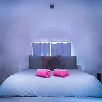 Hotel No