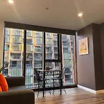 Aura On Flinders Serviced Apartments