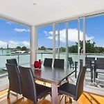 Espresso Apartments - Executive Living In Caulfield