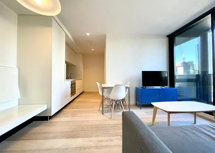 Readyset Apartments At Empire