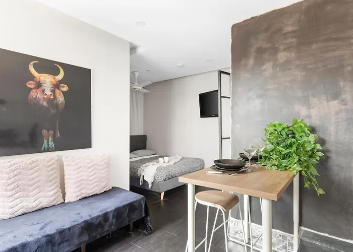 905 Lovely Cosy Private Whole Studio Room Central