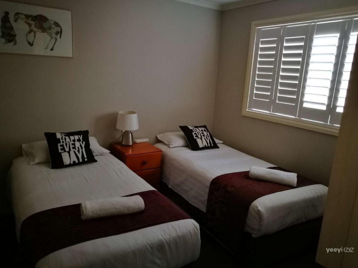 Moonee Valley Views Aparthotel
