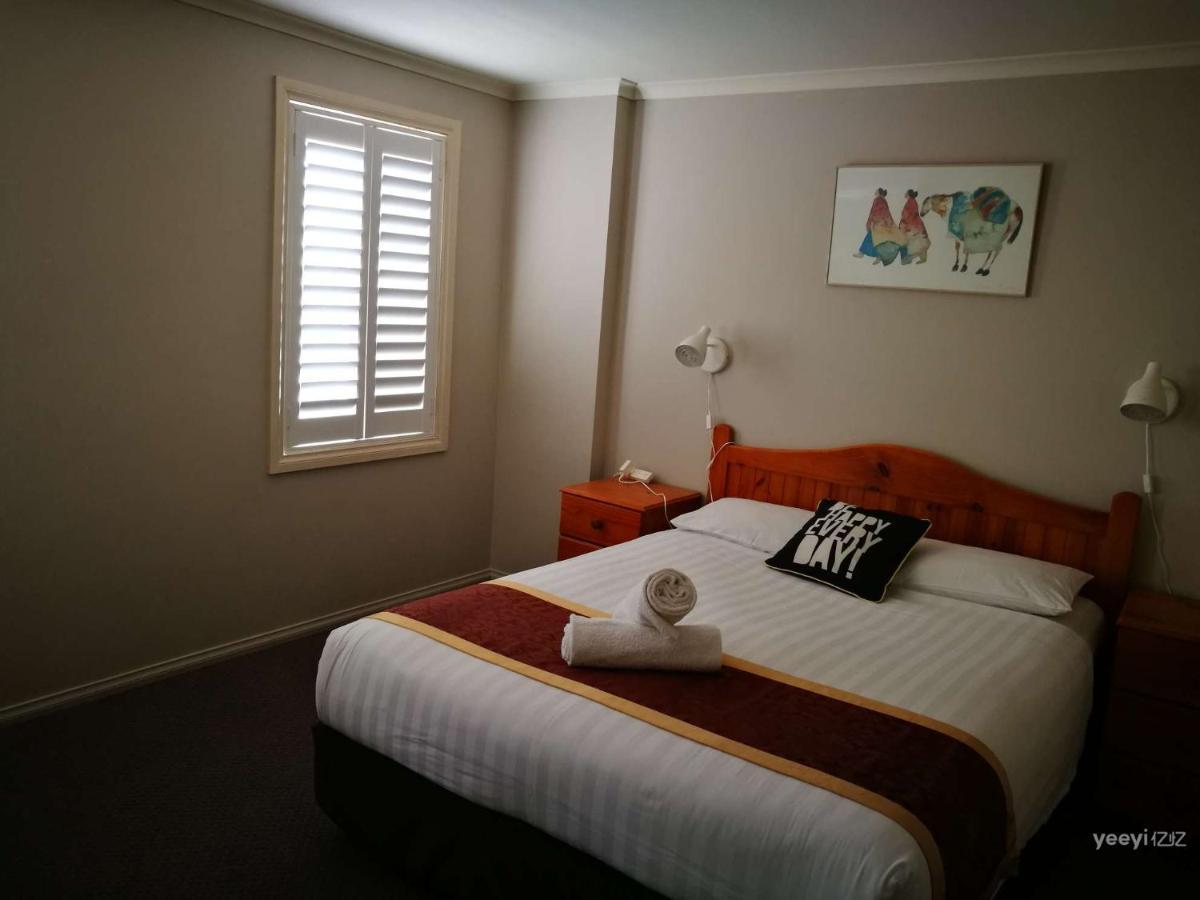 Moonee Valley Views Aparthotel