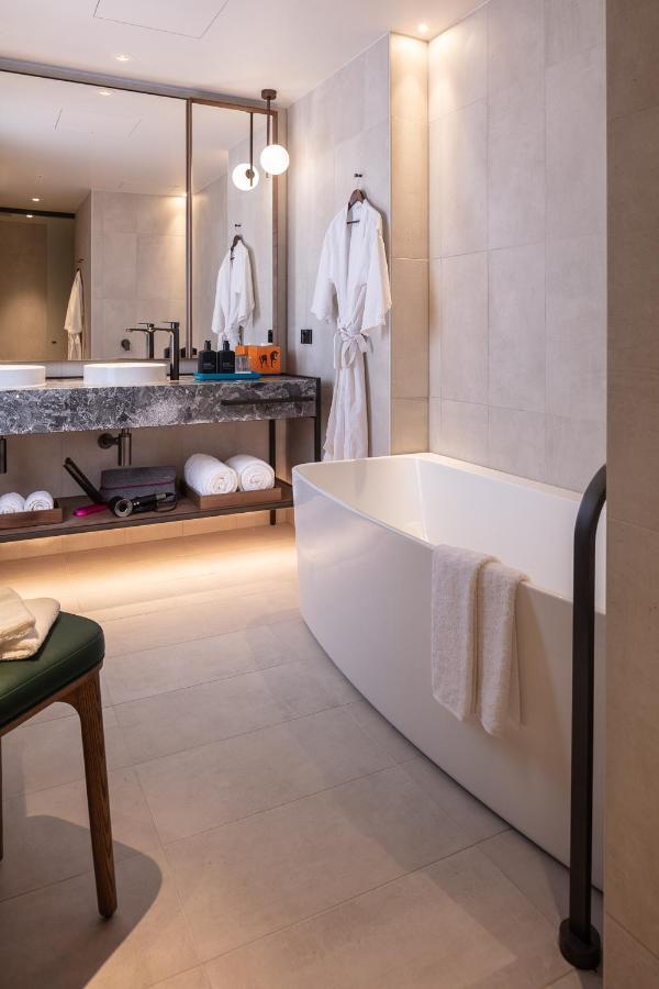 Next Melbourne, Curio Collection By Hilton Hotel 5*