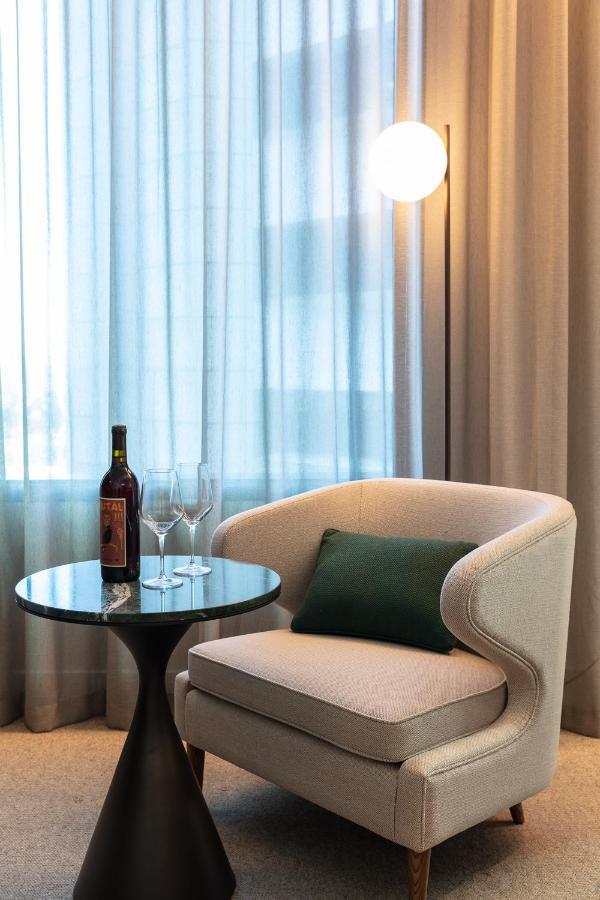 Next Melbourne, Curio Collection By Hilton 5* Melbourne