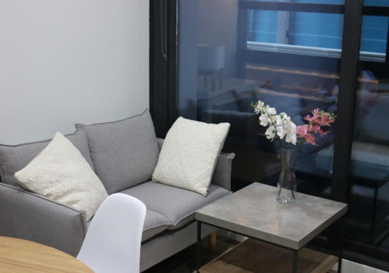 Star Apartment *