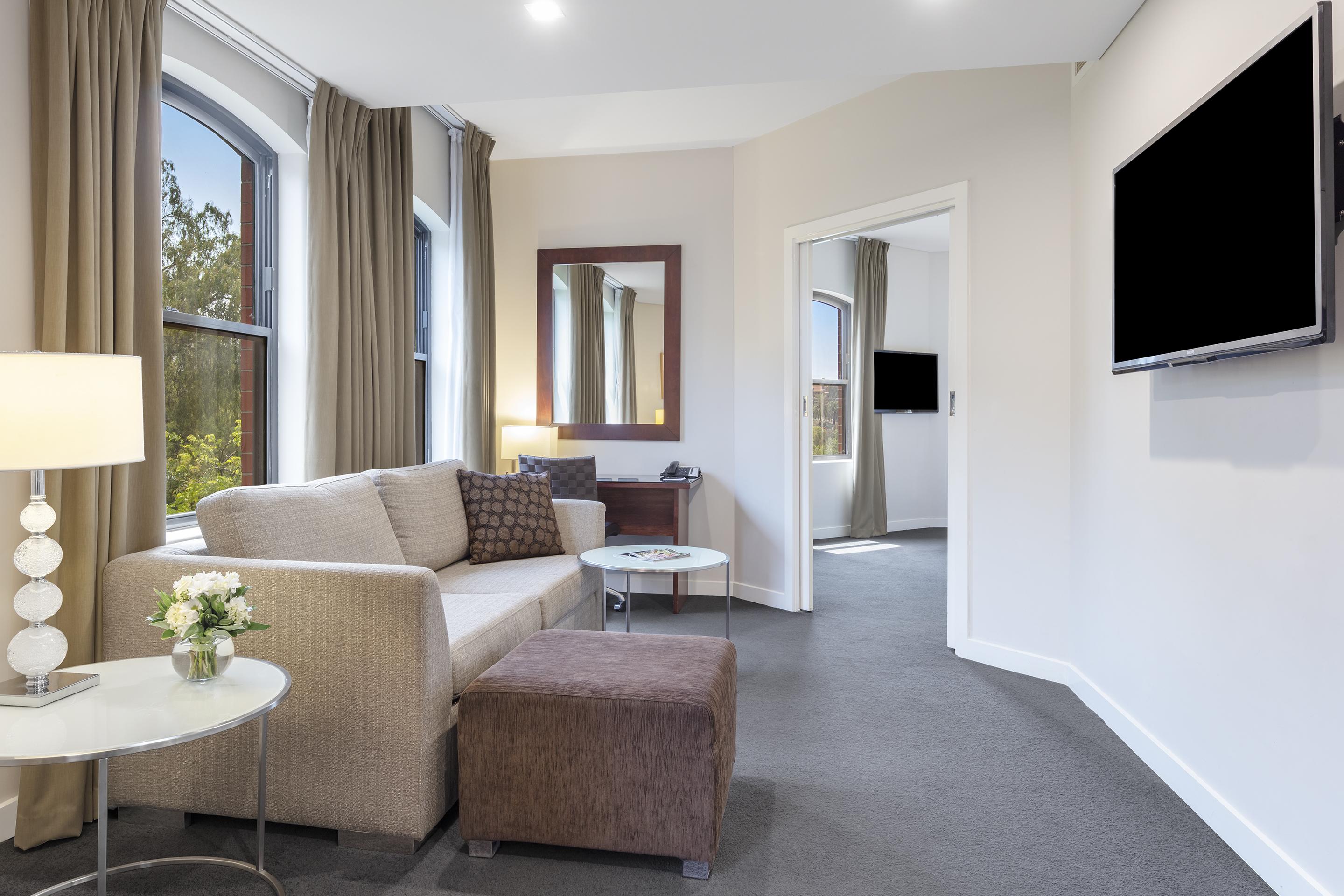 Amora Riverwalk Hotel
