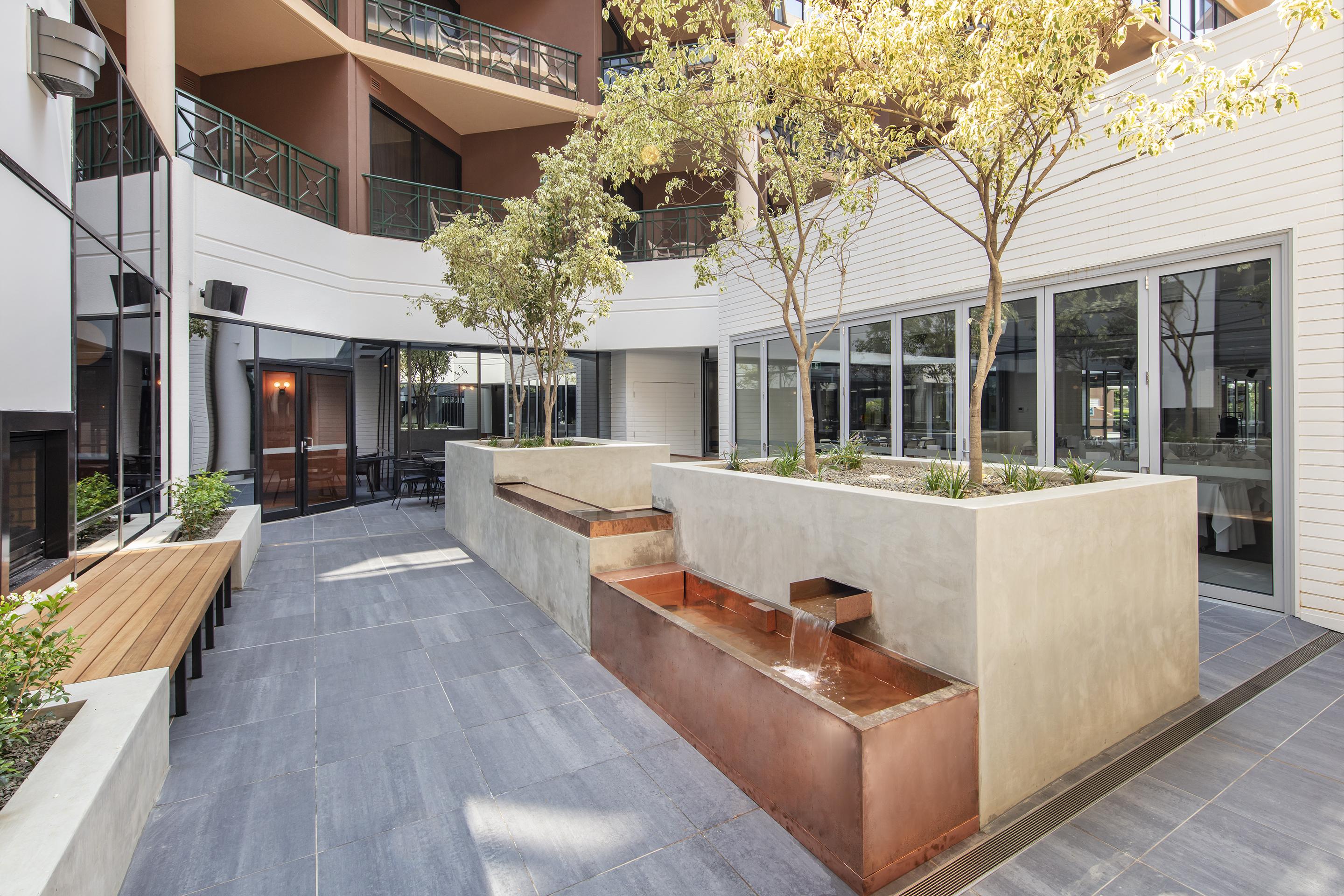 Amora Riverwalk 4* Melbourne