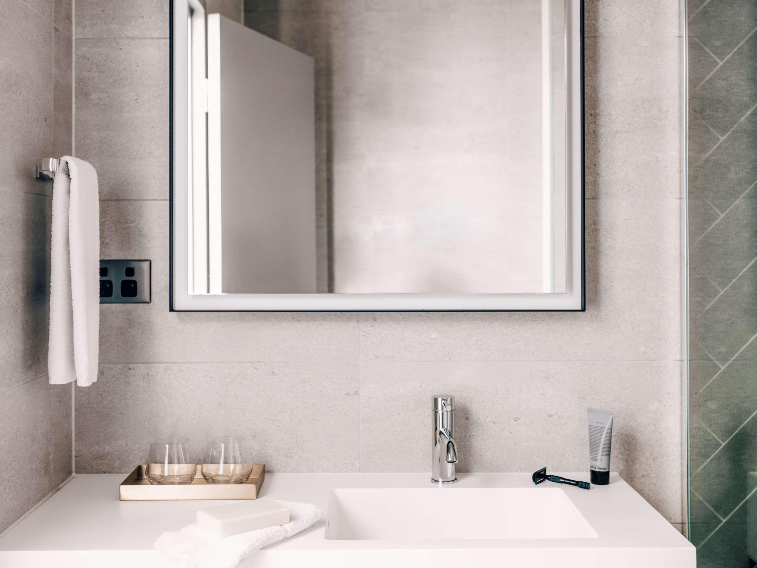 Hotel Novotel South Wharf 4*