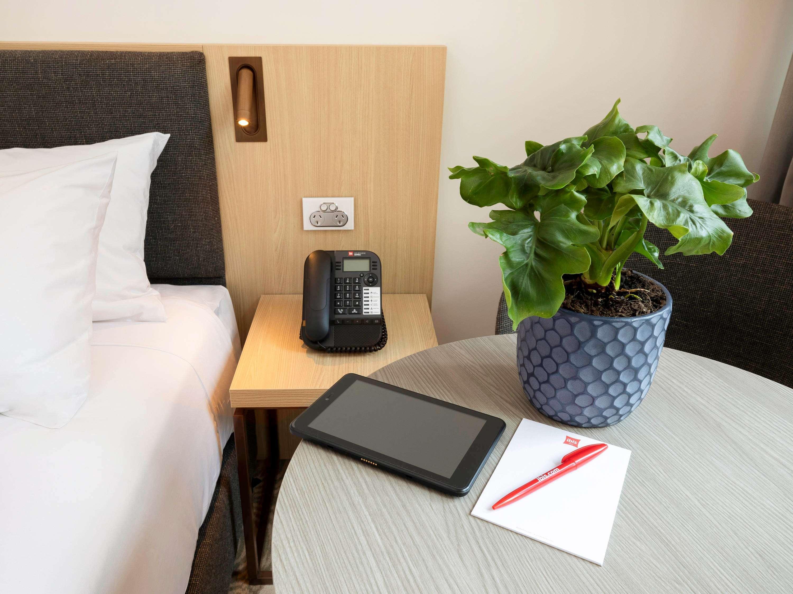 Ibis Melbourne