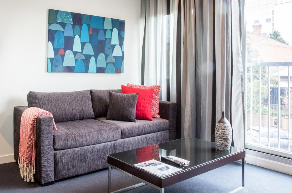 Adara Richmond Aparthotel 4*