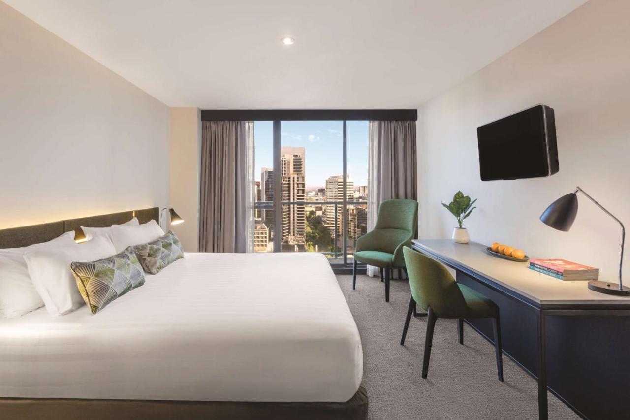 Aparthotel Adina 4*
