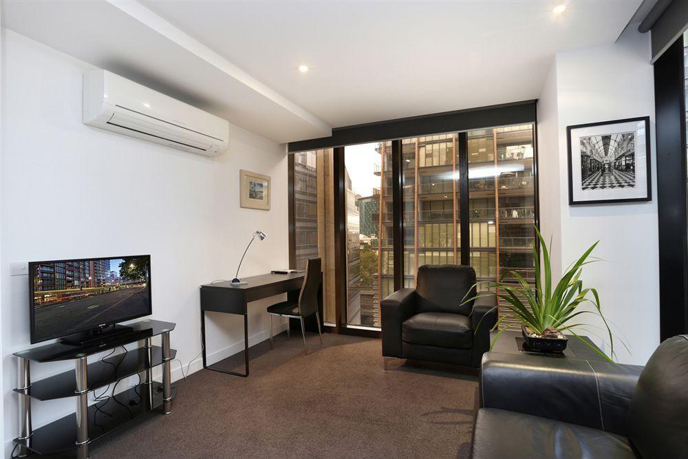 Aparthotel Aura On Flinders Serviced 4*