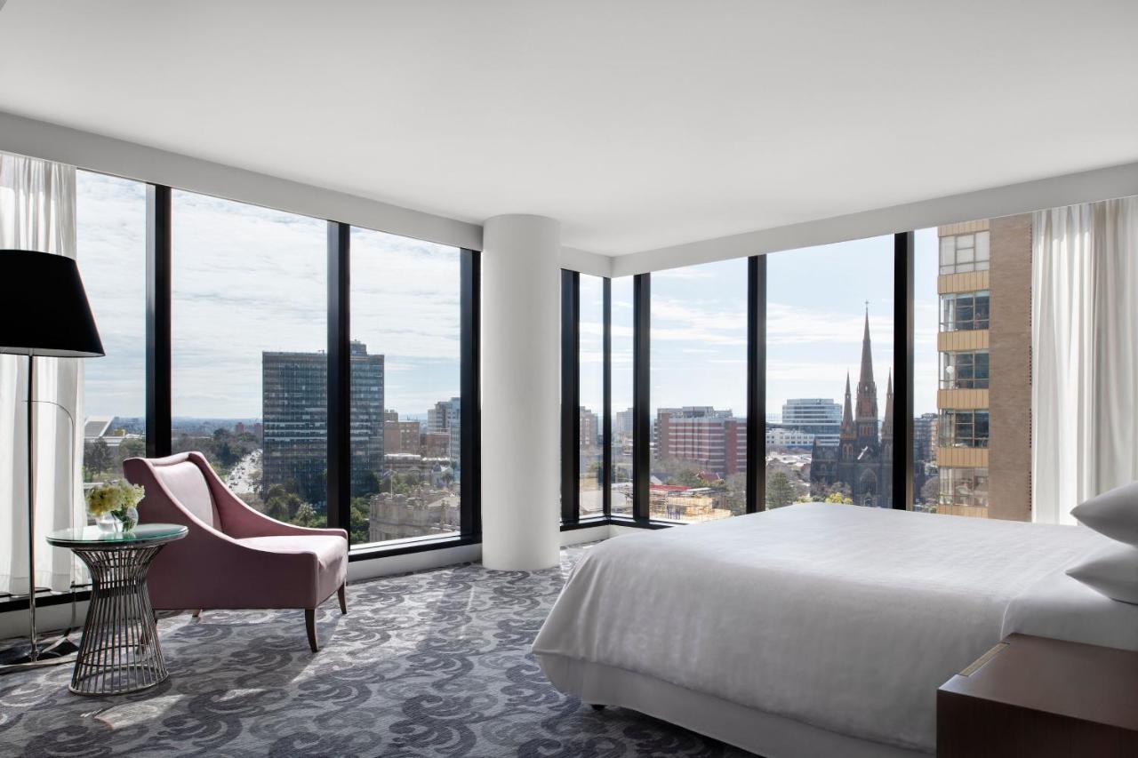 Sheraton Hotel 5*