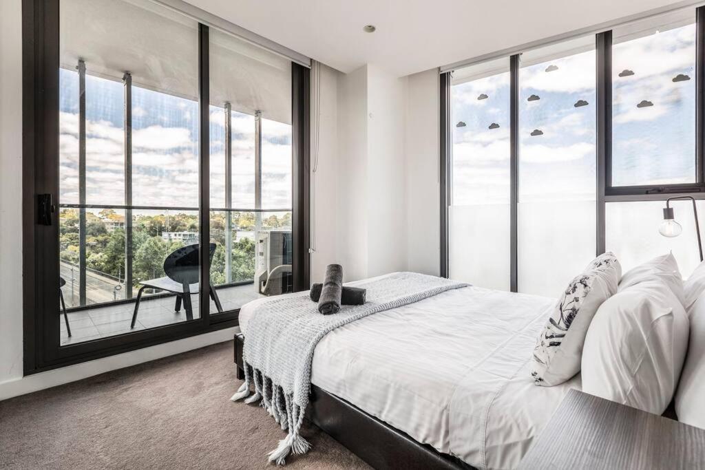 Apartamento Living 02677 *
