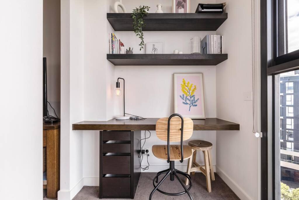 Living 02677 Apartamento Melbourne