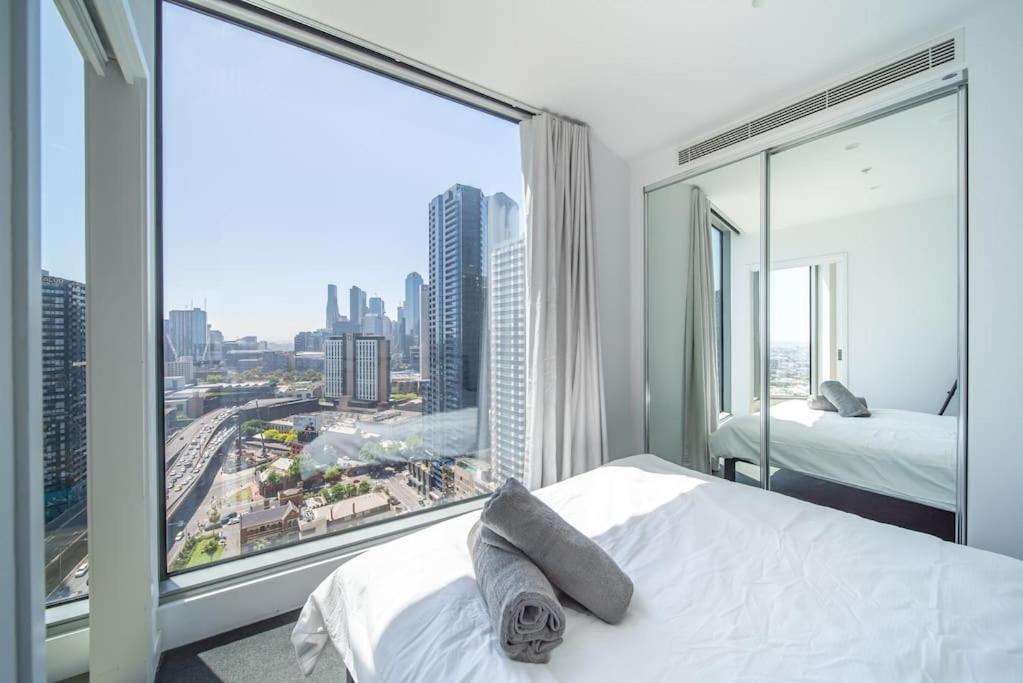 Apartment Spacious 2 Bdrs Apt +free Parking Melbourne