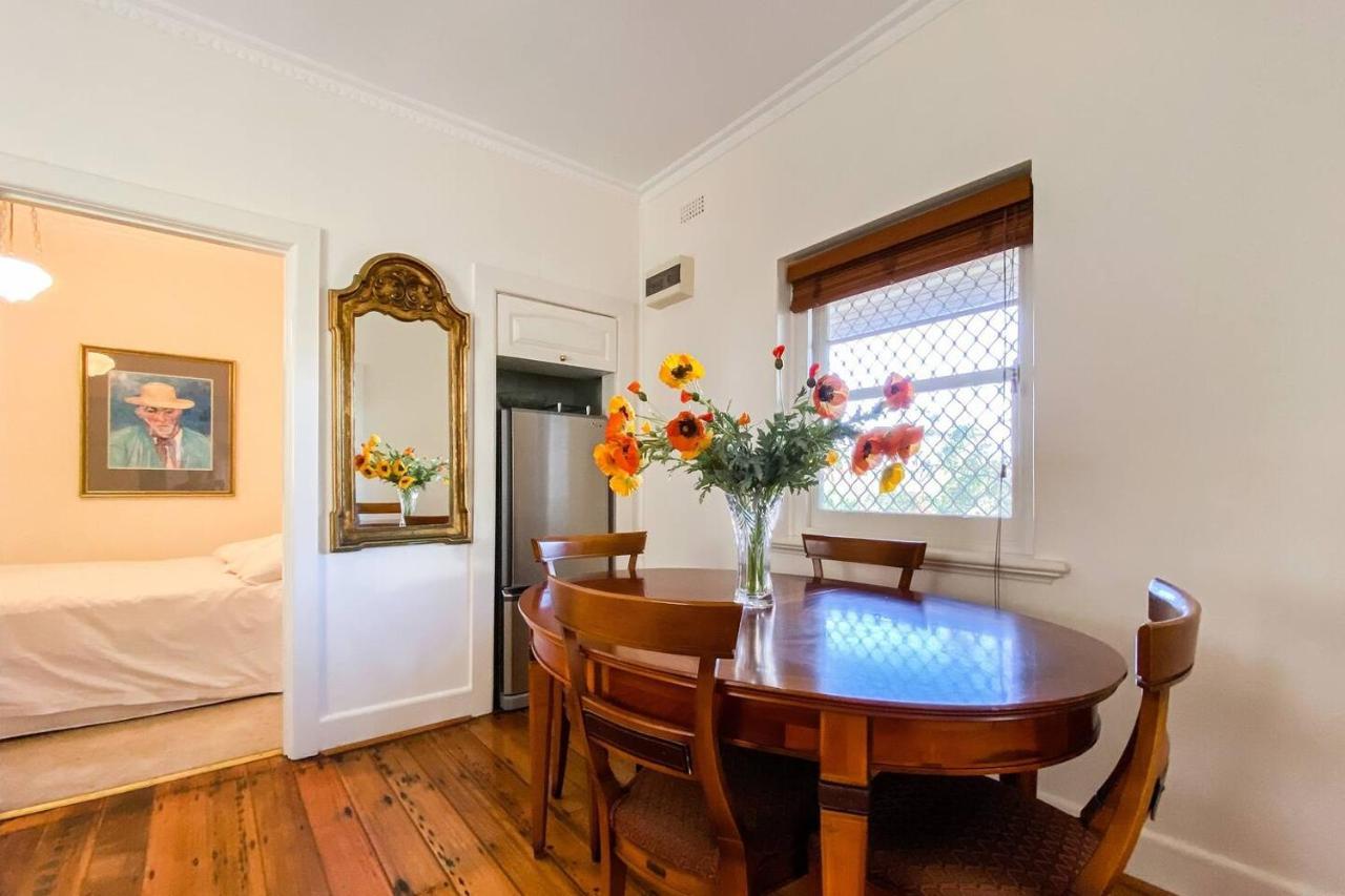 Apartment 'the Gables' Stylish Victorian Beachfront Abode *