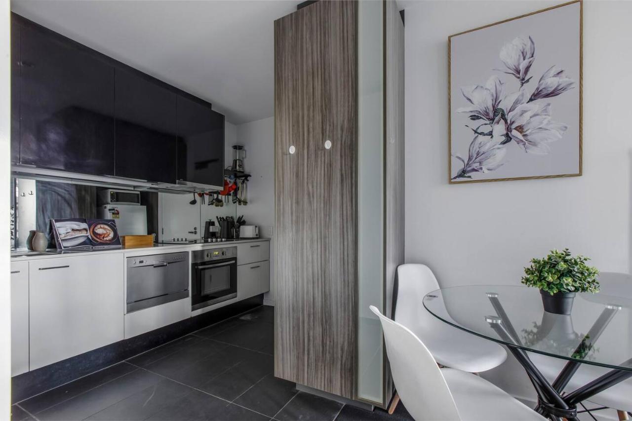 Apartment The Spencer - An Executive In Melbourne's Cbd Melbourne