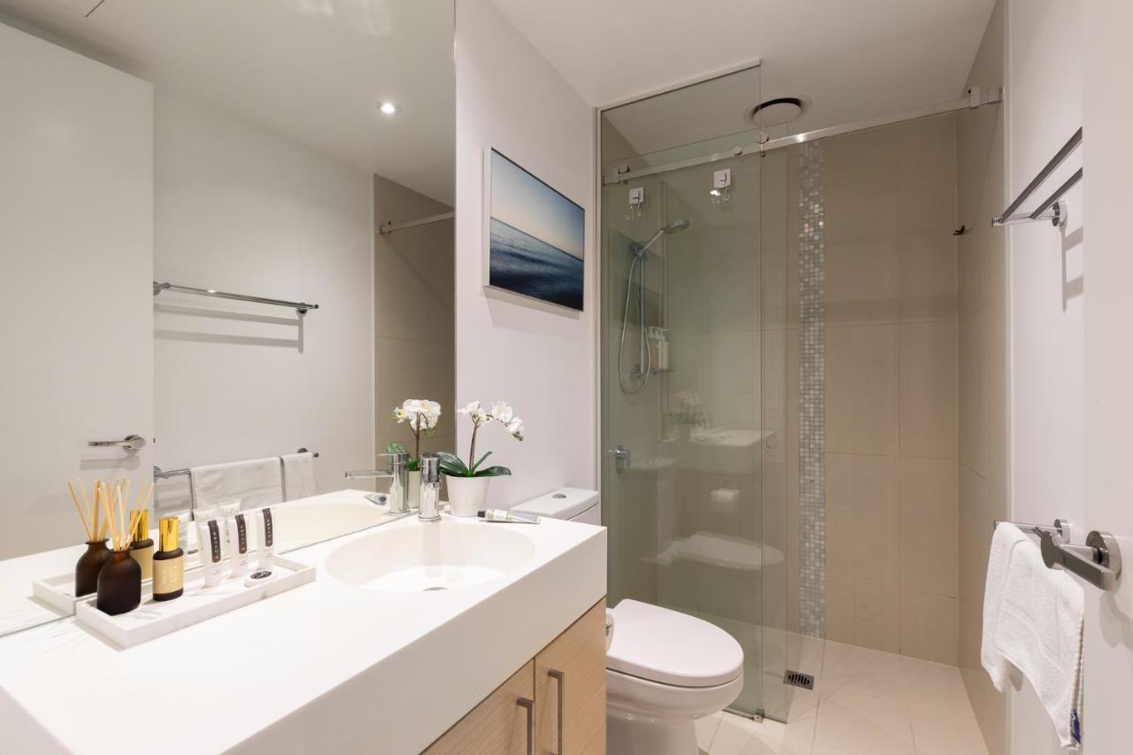 Fantastic Views At Luxury Prima Pearl Tower Apartment