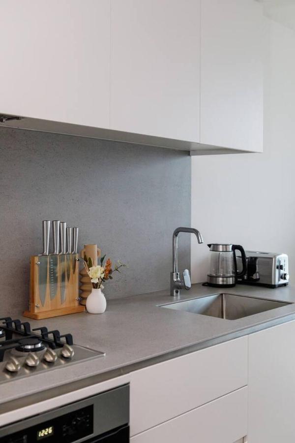 A Sky-high Metropolis Retreat Near The Cbd Apartment Melbourne