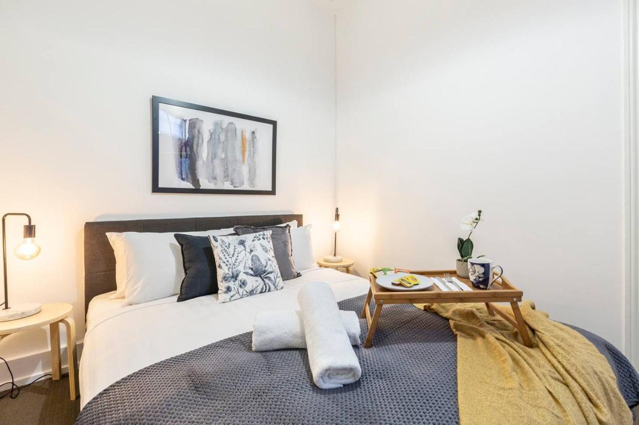 A Carlton Classic - Quaint Inner-city Getaway Holiday home Melbourne