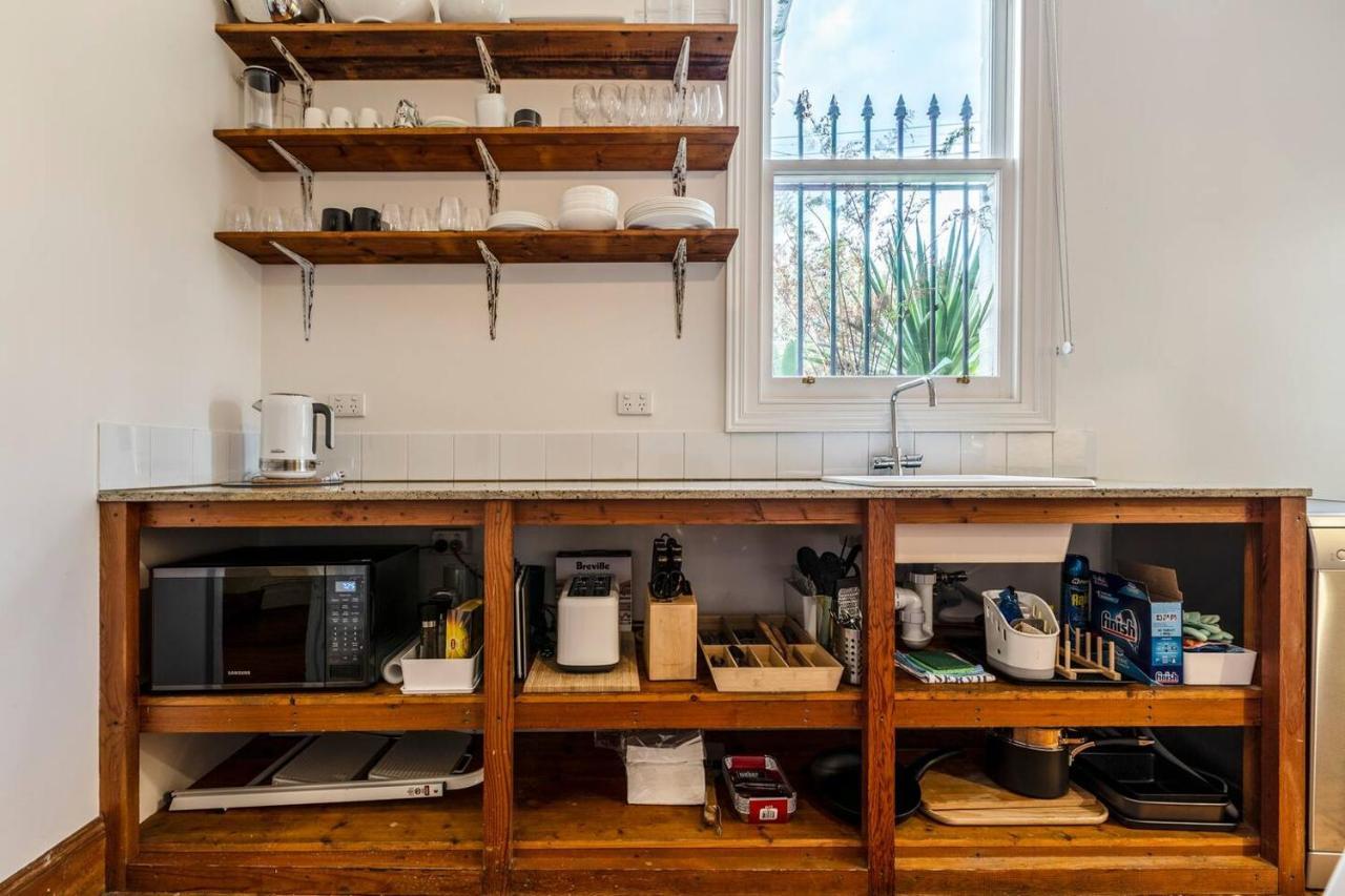 Hope House - True Victorian Meets Urban Living Apartment *