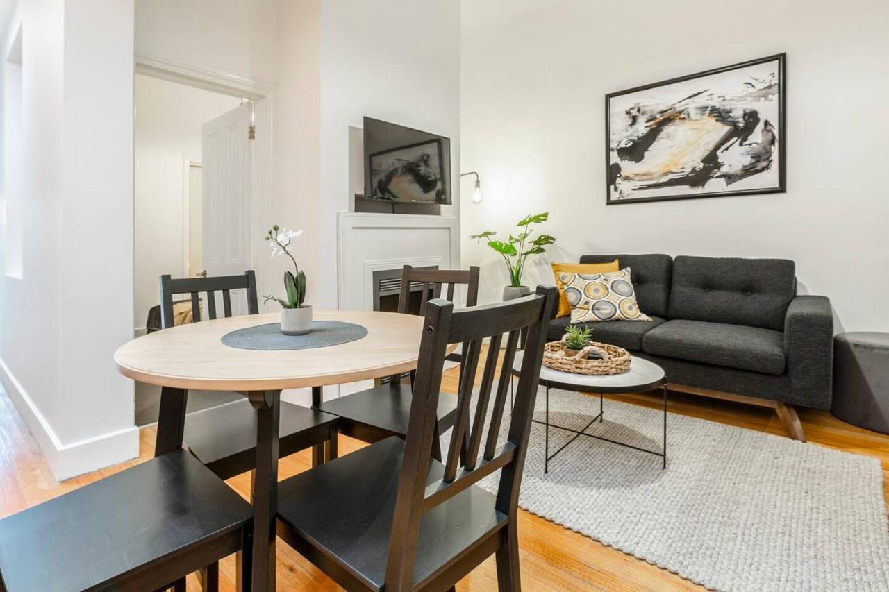 A Carlton Classic - Quaint Inner-city Getaway Holiday home *