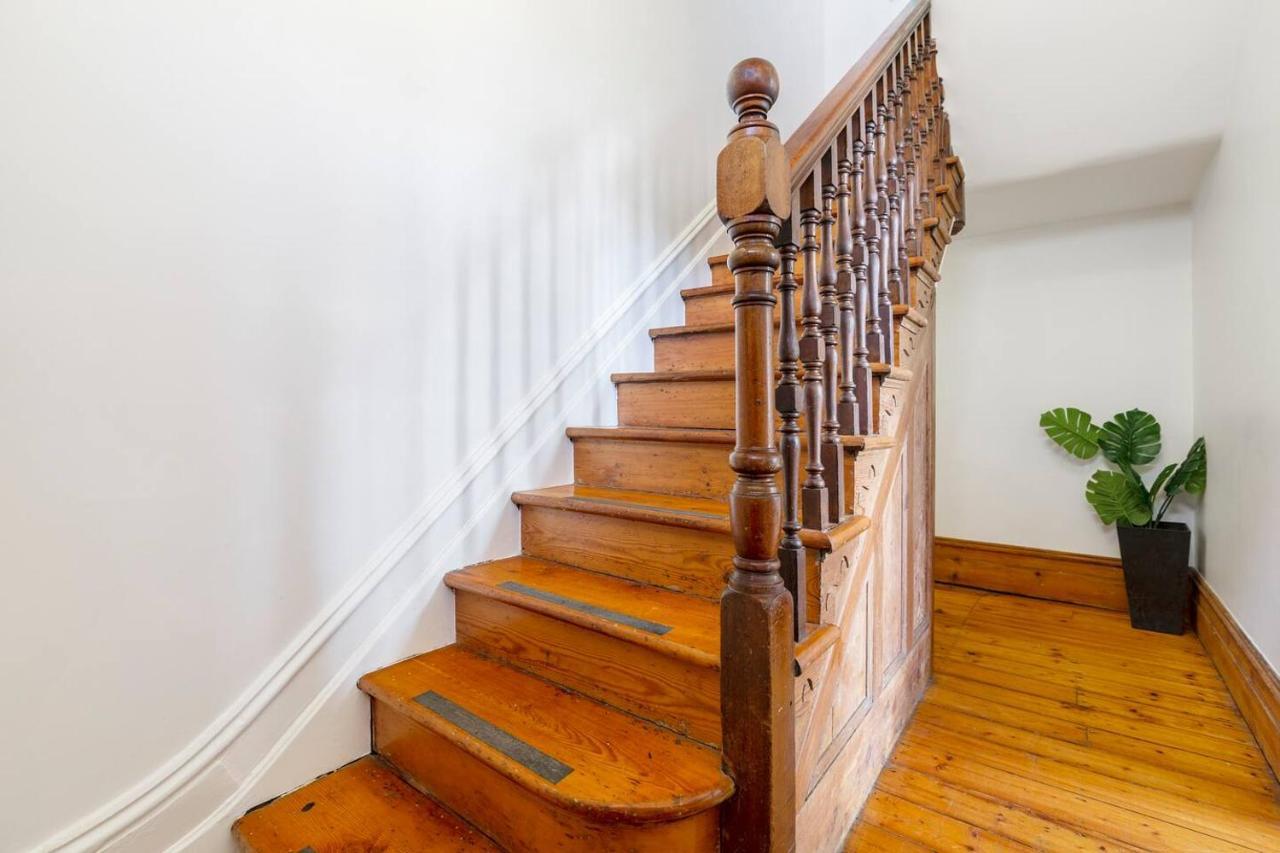 Hope House - True Victorian Meets Urban Living *