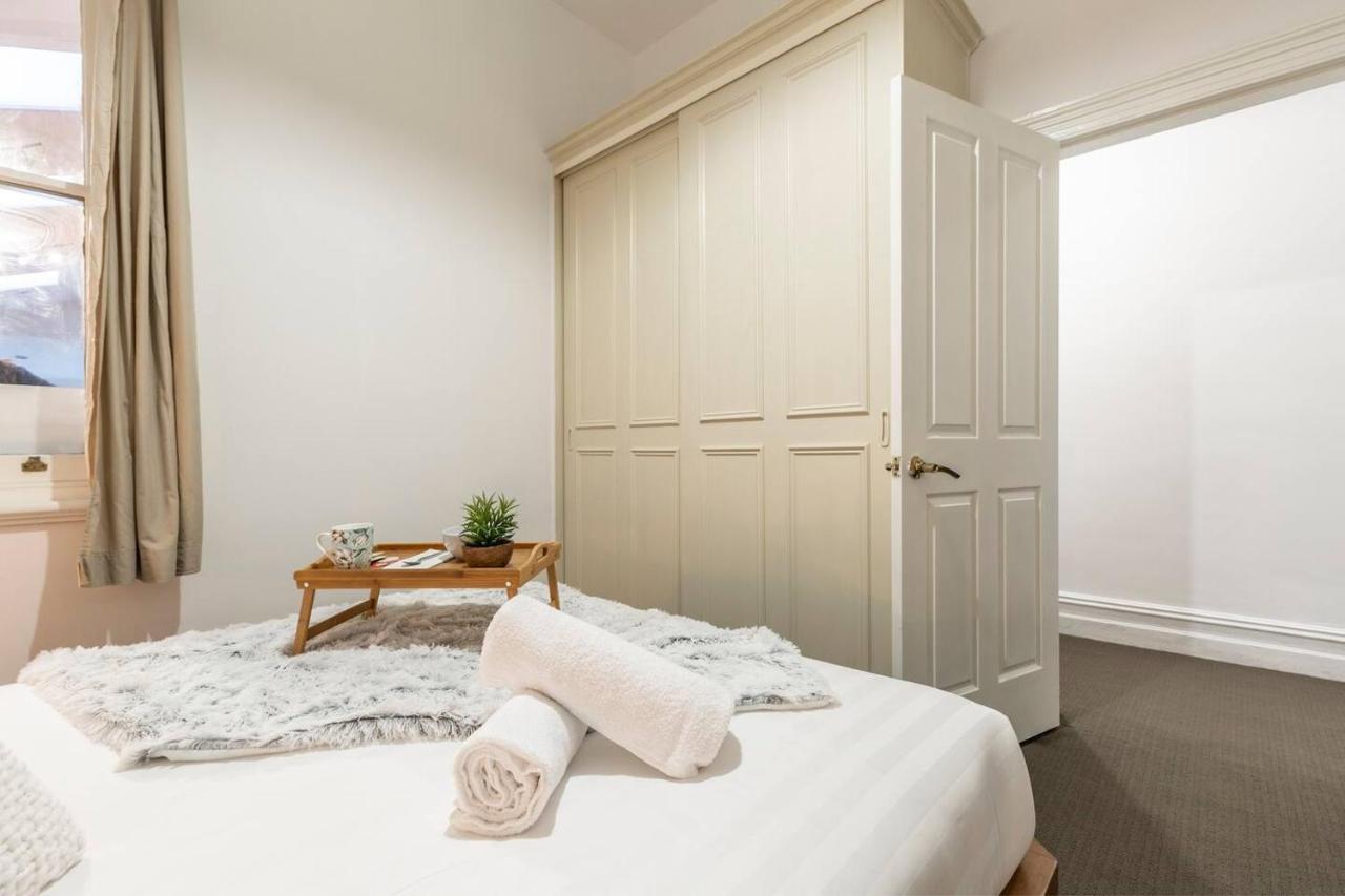 A Carlton Classic - Quaint Inner-city Getaway Holiday home *