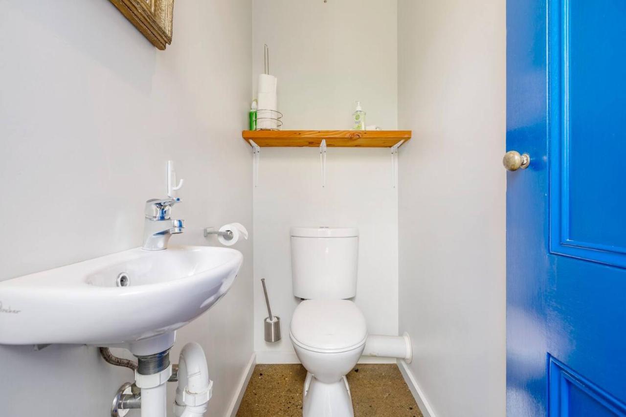 Hope House - True Victorian Meets Urban Living