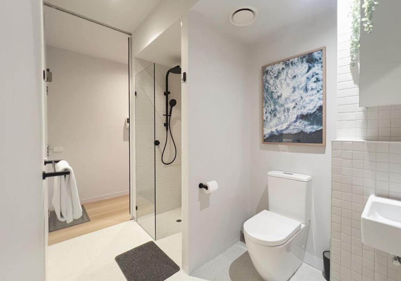 Apartment Urban Artistry Loft - A Haven Above The Bustle Melbourne
