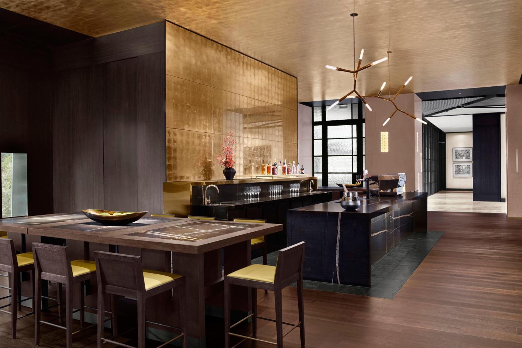 The Ritz-carlton, Hotel