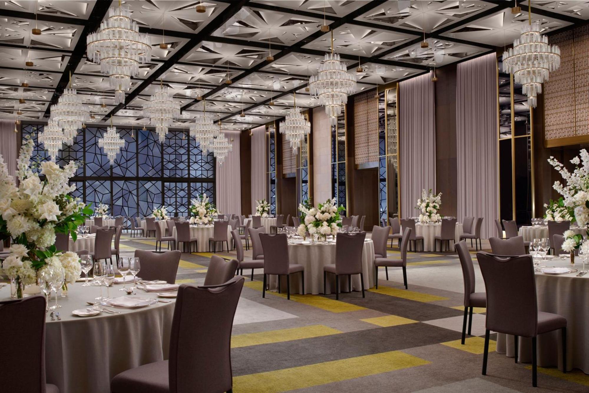 Hotel The Ritz-carlton, 5*