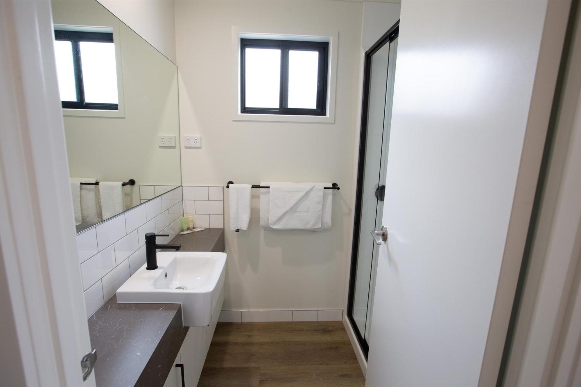 Airport Tourist Village Holiday park Melbourne