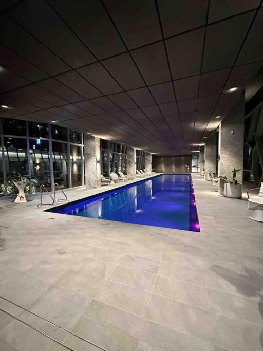 Apartment New Retro Style 2bedrooms Max For 6 In Heart Of Cbd *