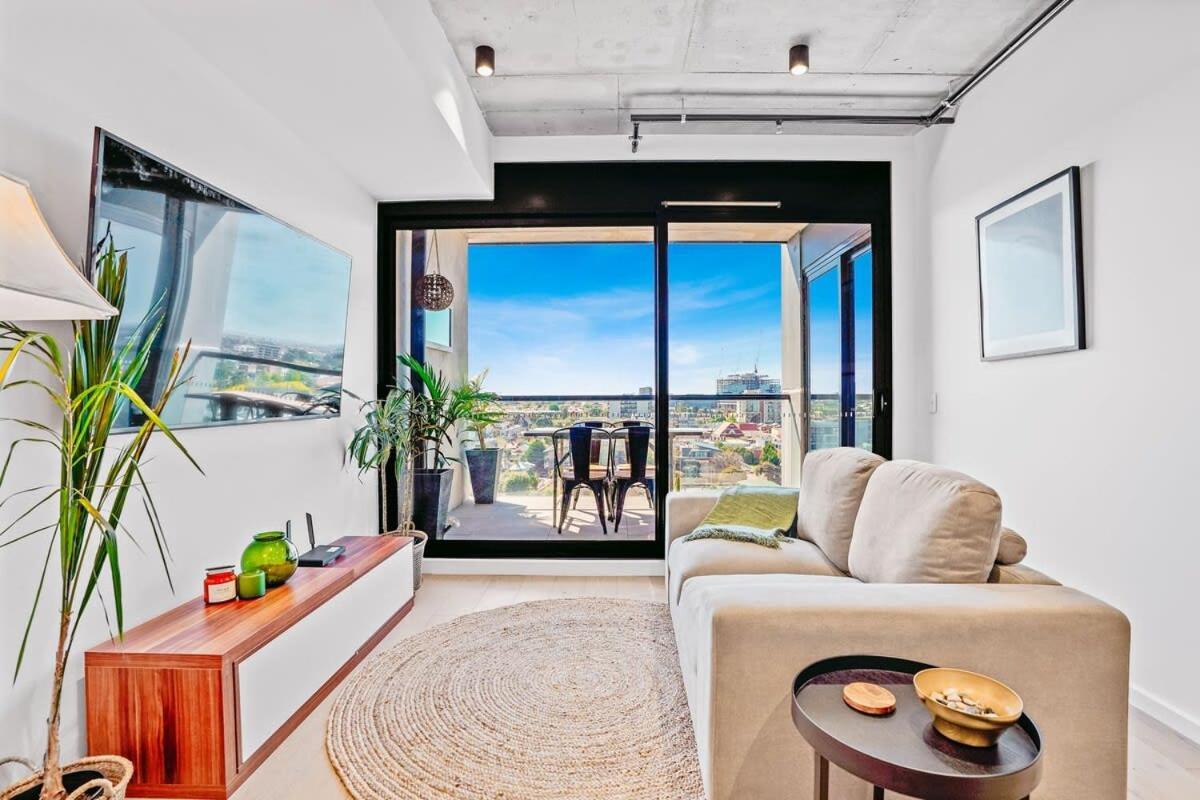Ovation - New Footscray W Parking & Pool * Melbourne