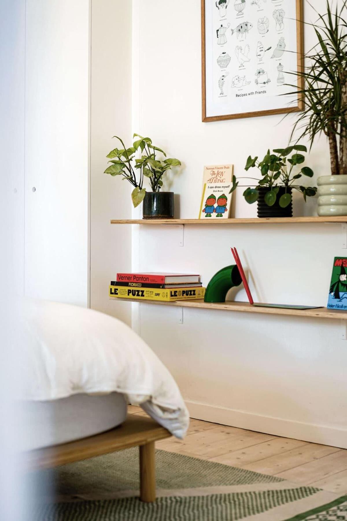 A Designer Terrace House By Edinburgh Gardens * Melbourne