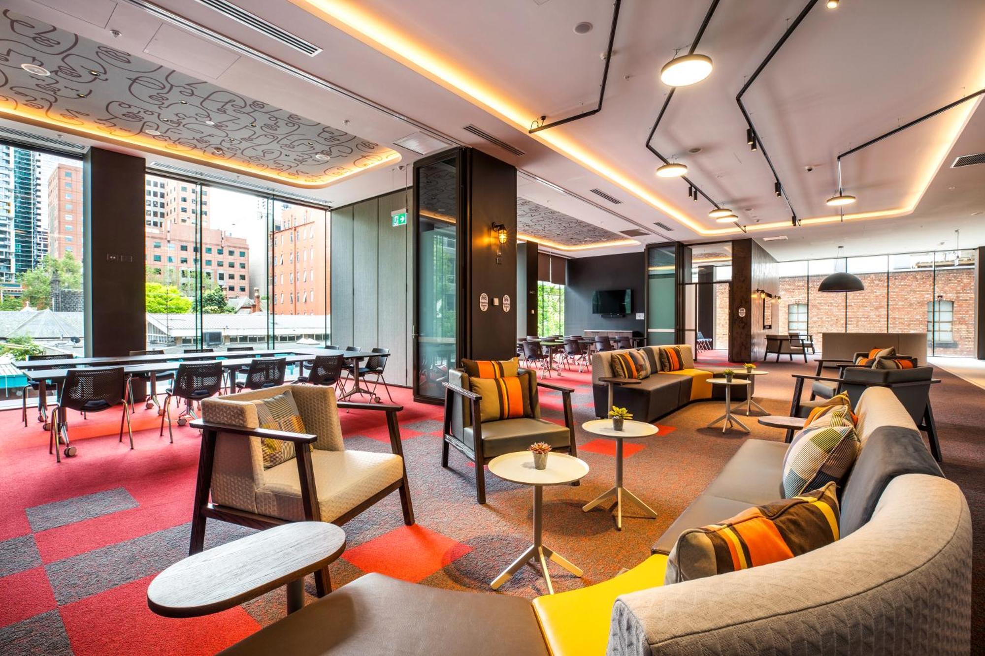 Express Little Collins By Ihg