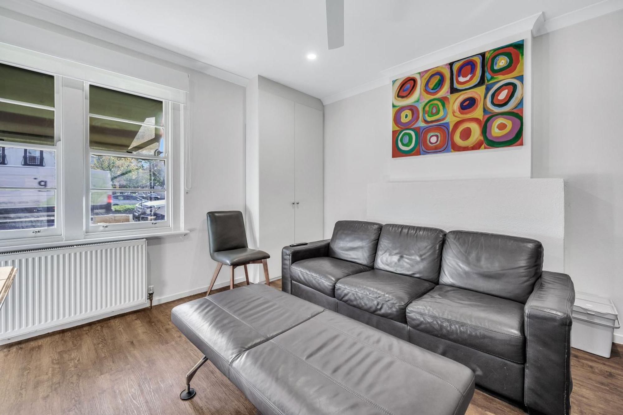 Grosvenor 3121 Richmond Apartment