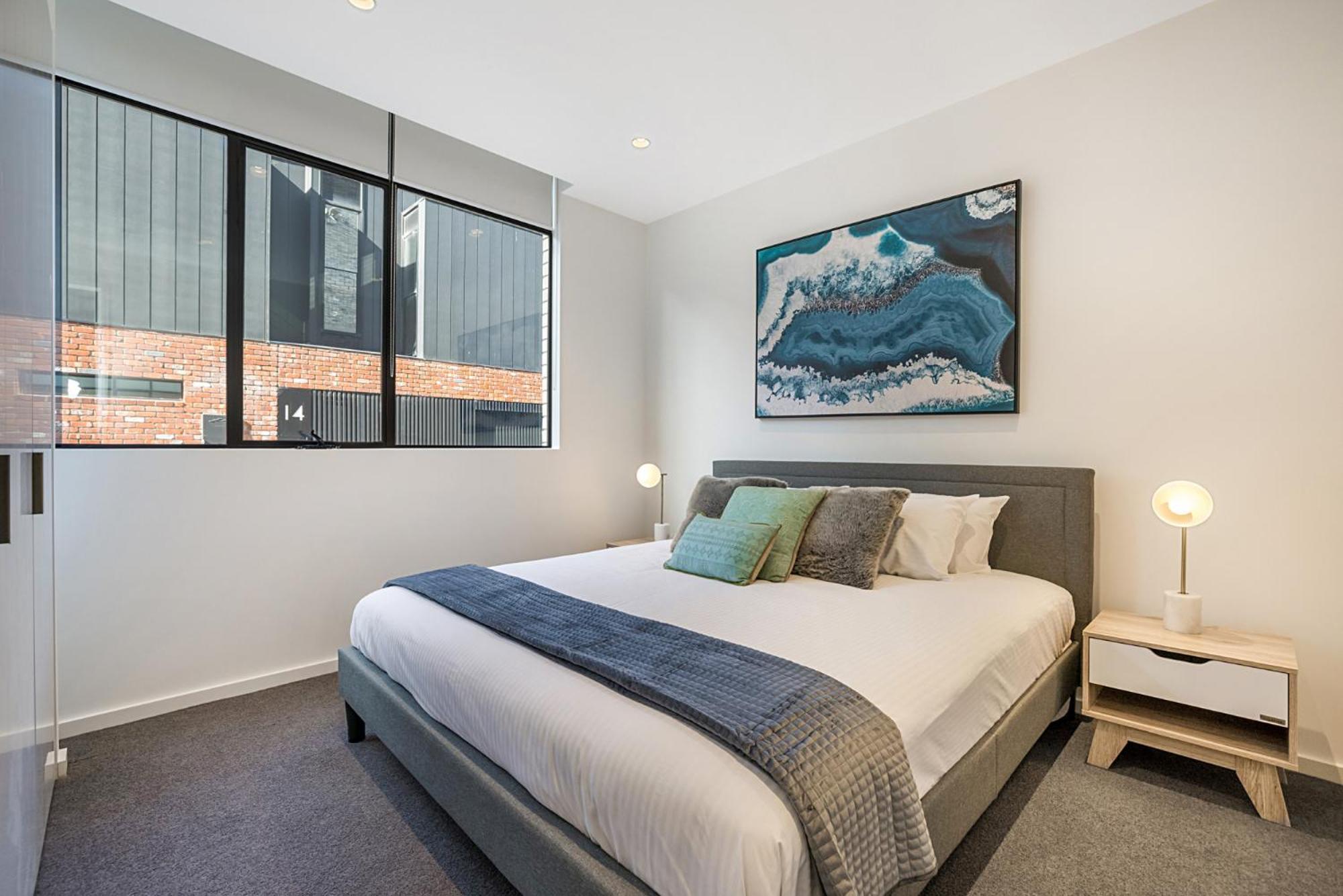 Bright Terrace Unit Next To Chapel St Dining