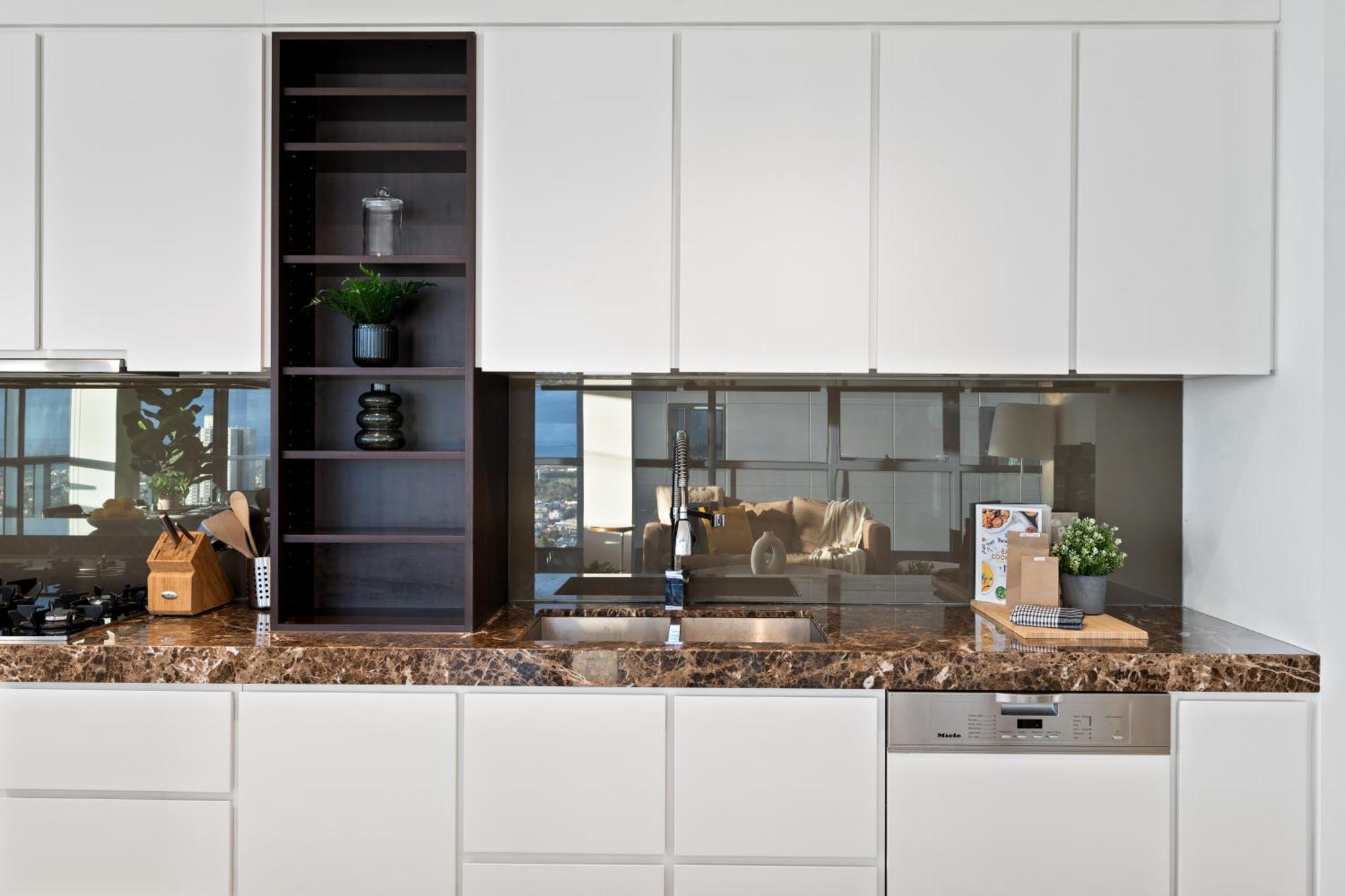 Complete Host Clarendon St Apartment *