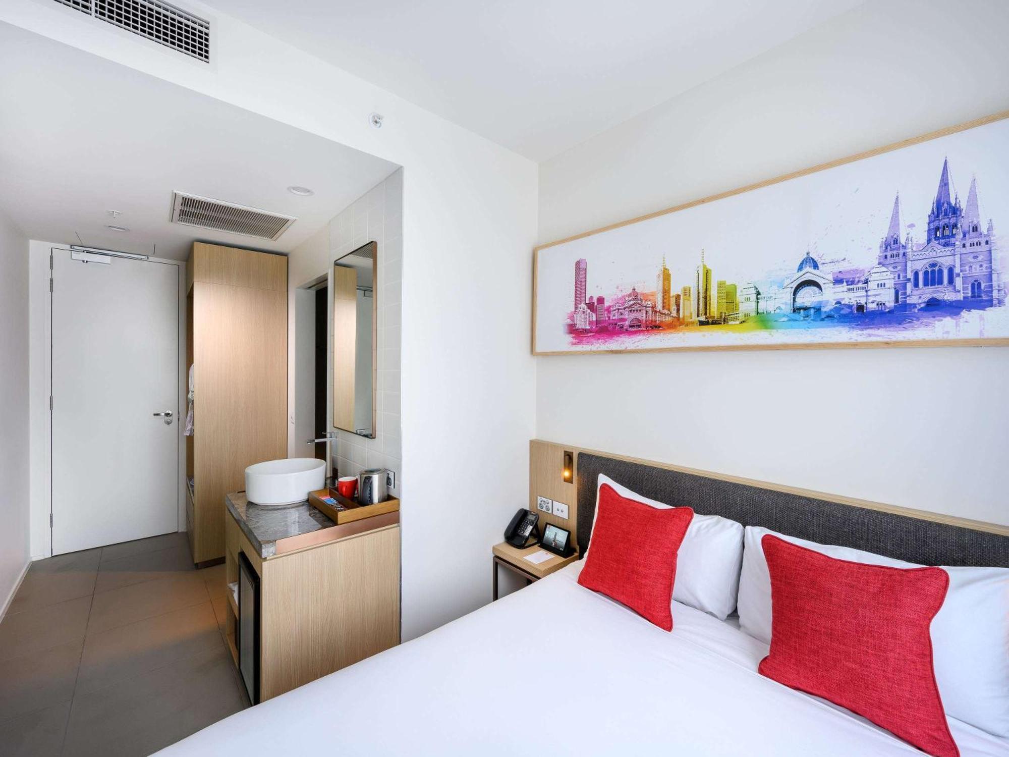 Ibis Hotel Melbourne