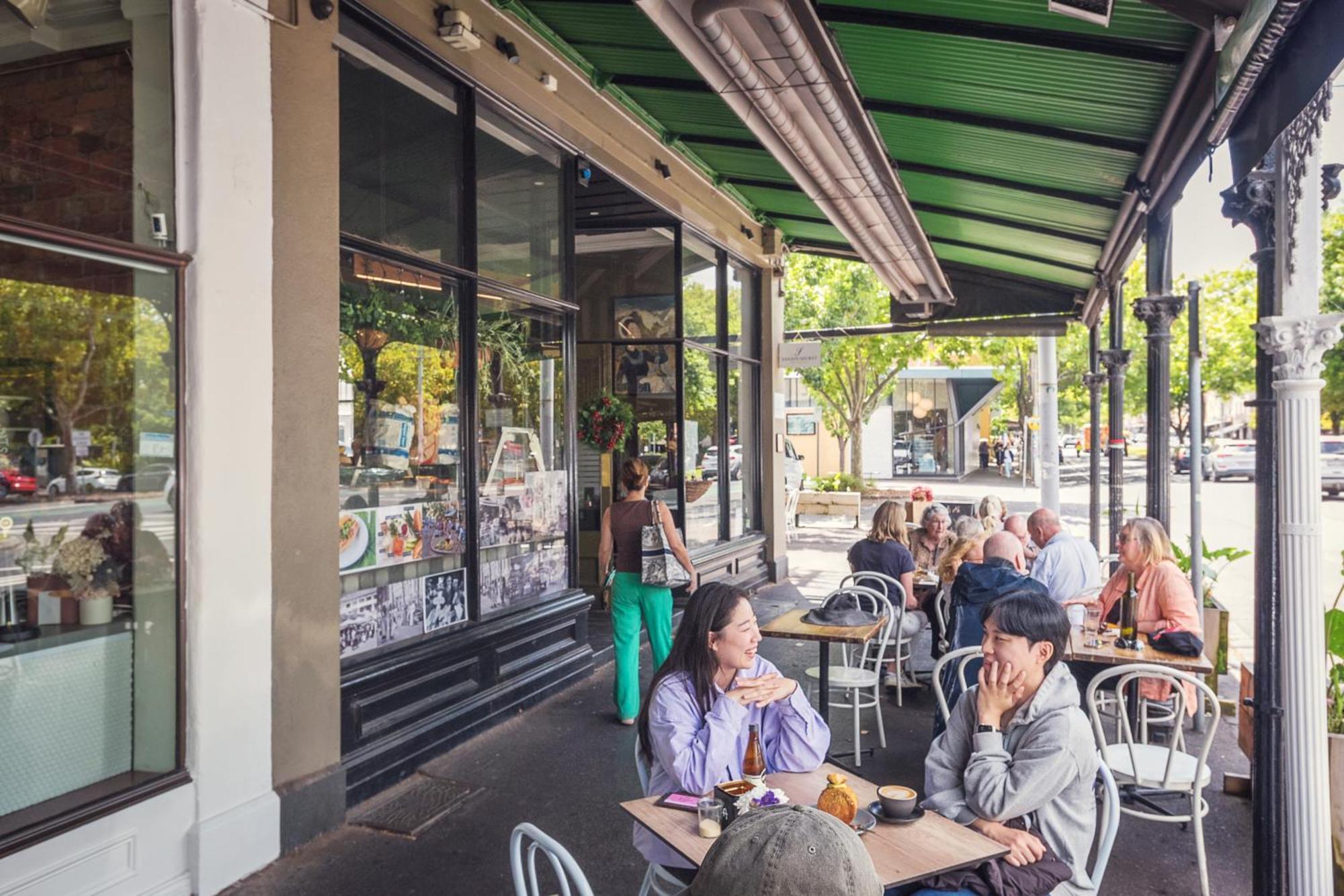 Carlton Loft- 4-6 Guests #ausgp #directtram #f1 #melb 12 Mins #cbd Melbourne