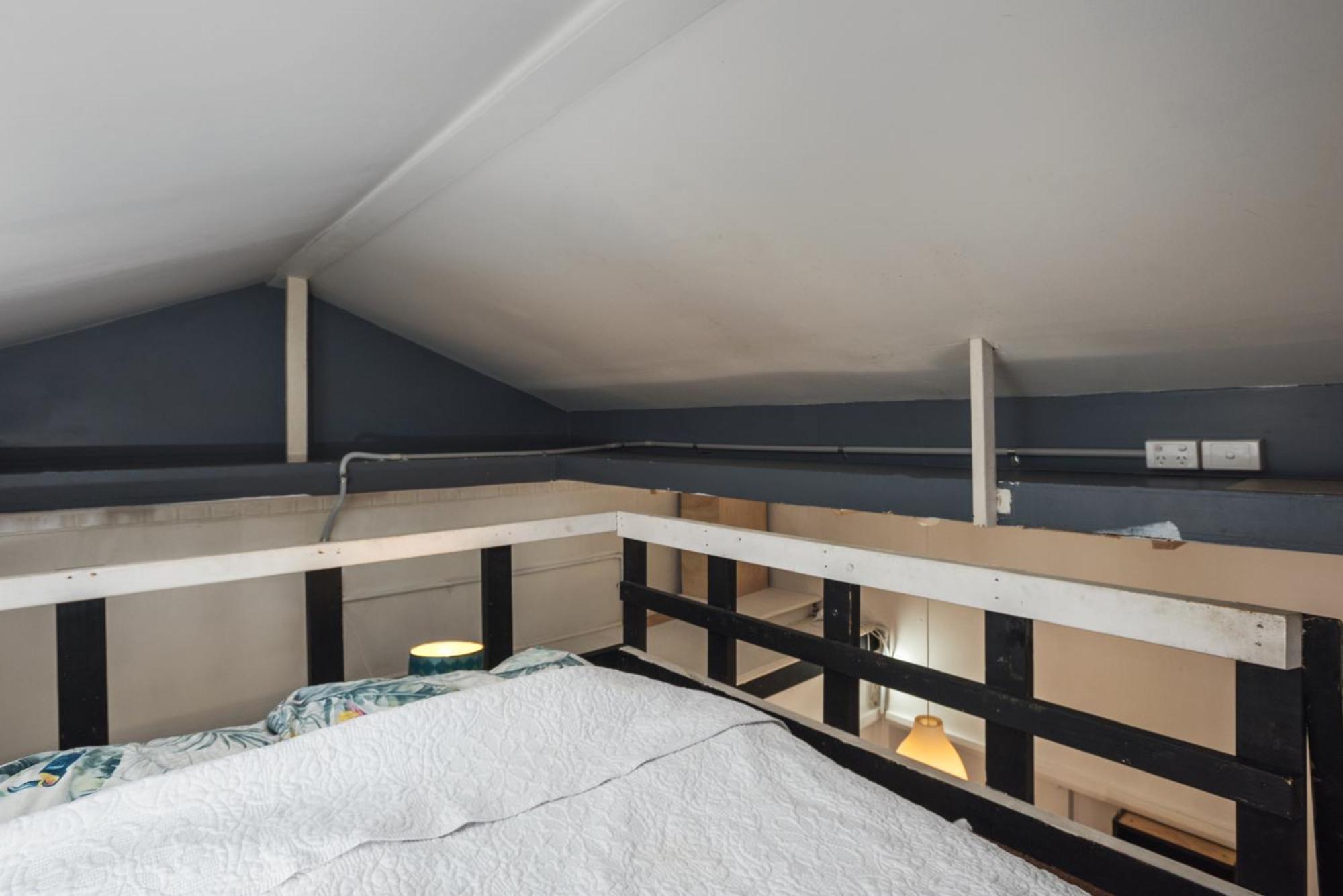 Apartamento Carlton Loft- 4-6 Guests #ausgp #directtram #f1 #melb 12 Mins #cbd Melbourne