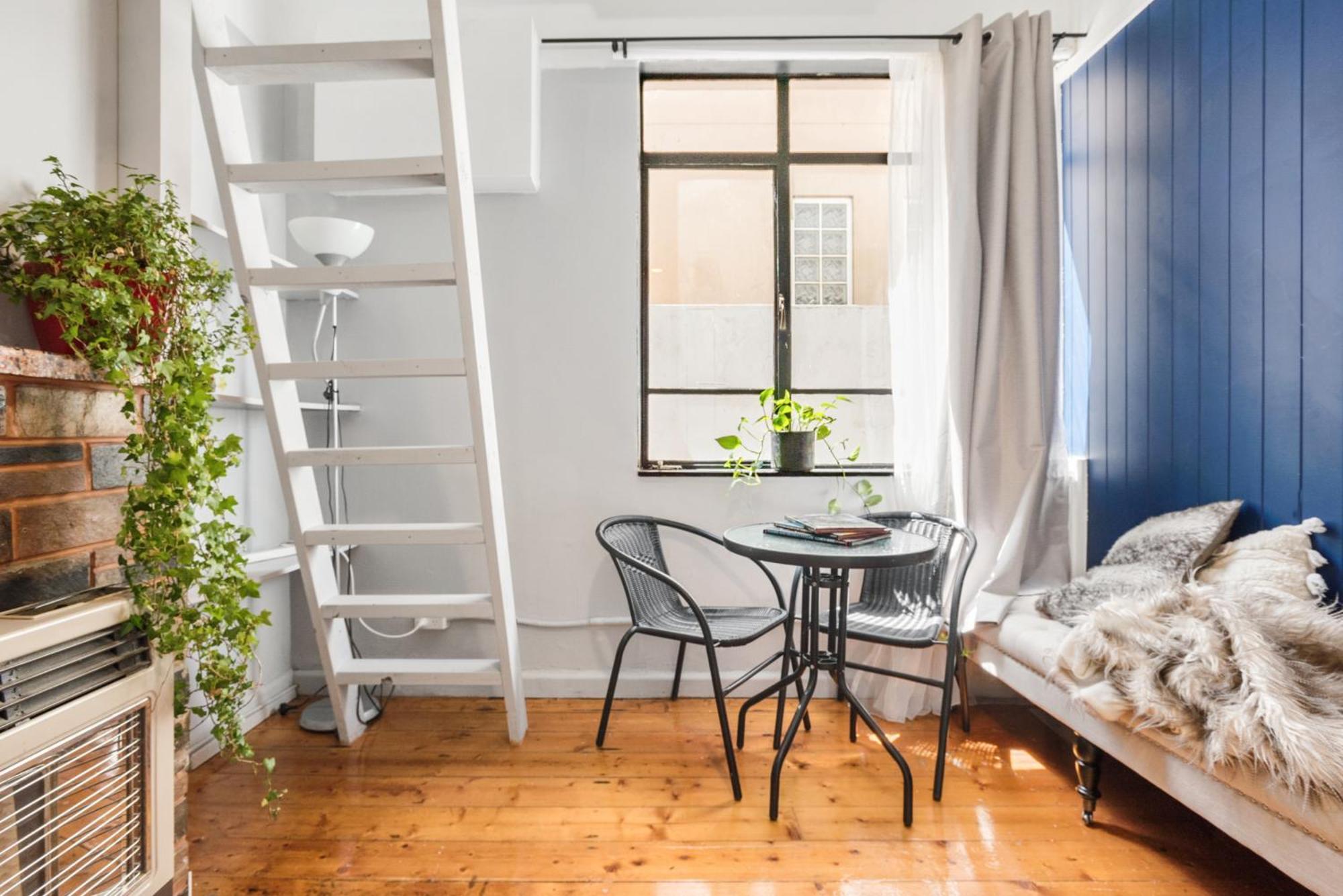 Carlton Loft- 4-6 Guests #ausgp #directtram #f1 #melb 12 Mins #cbd Melbourne